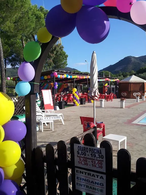 Camping Lacona Capoliveri  Parco vacanze